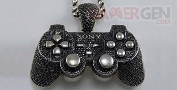 manette-playstation-2-ps2-blingbling-bling-bling-diamant-or-blanc-insolite-11062011