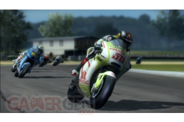 motogp-10-11-captures-screenshots-26012011-018