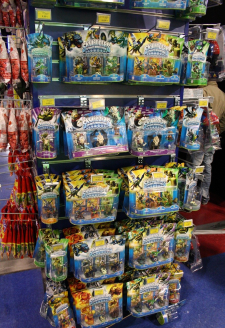 image-photo-figurine-skylanders-10032012