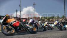 motogp_10-11_101110_04